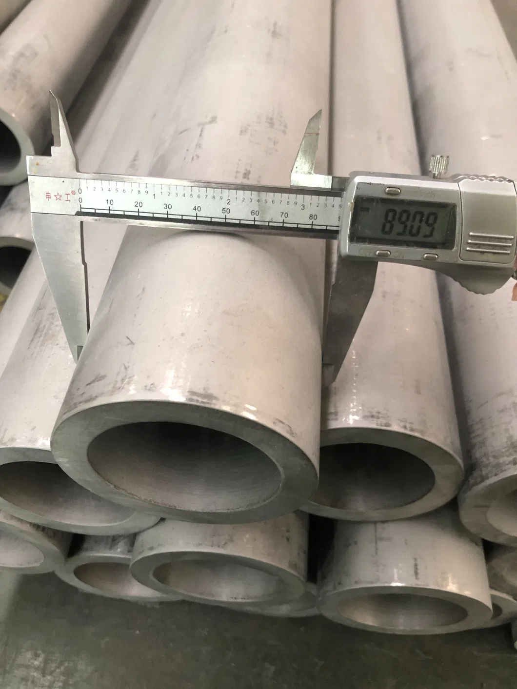 Nickel Alloy Steel Seamless Tube ASTM B444 Inconel 625/Uns N06625 for Seawater Components