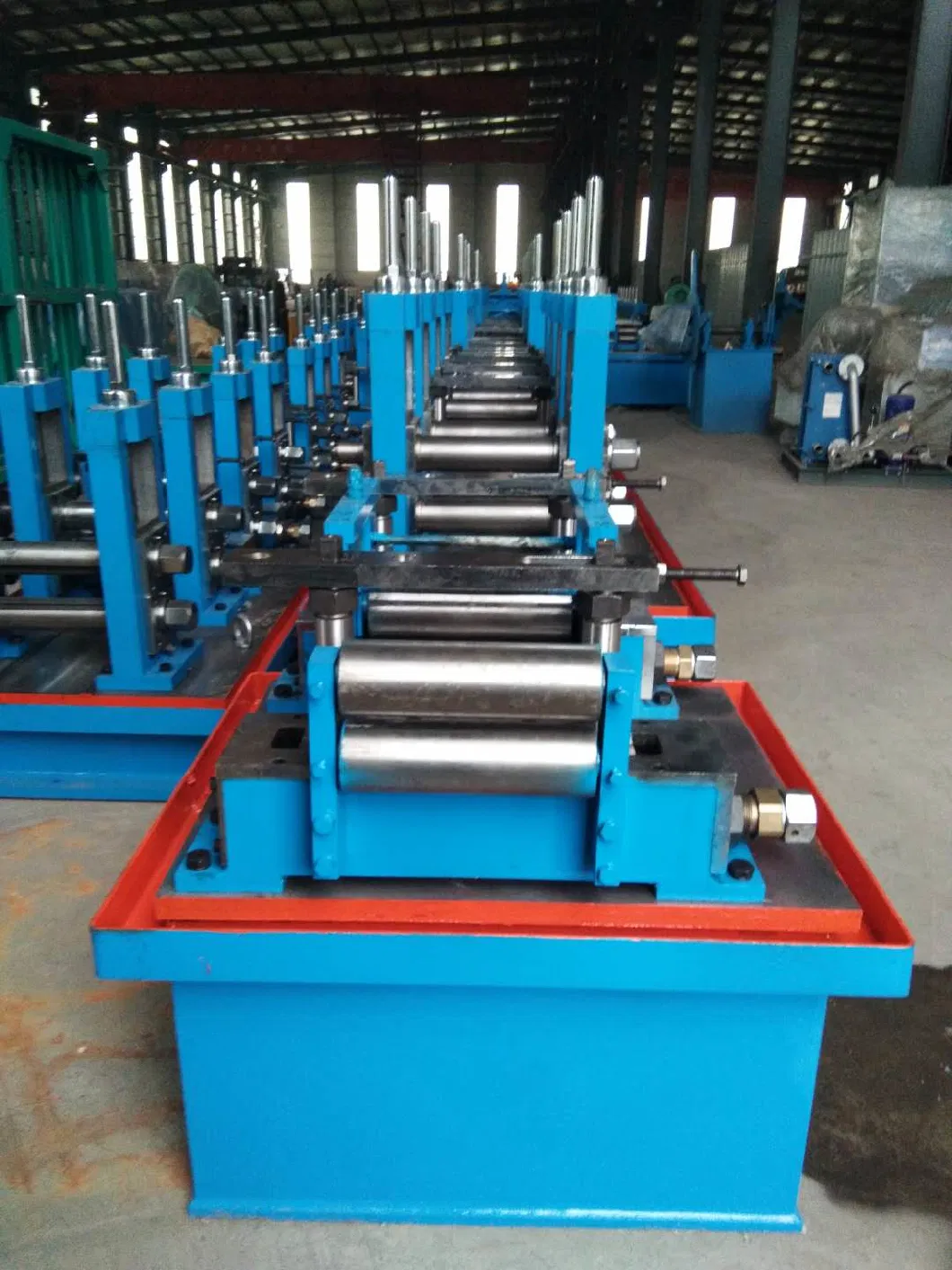 ERW Pipe Factory Production Line Longitudinal Seam Welded Pipe Machine