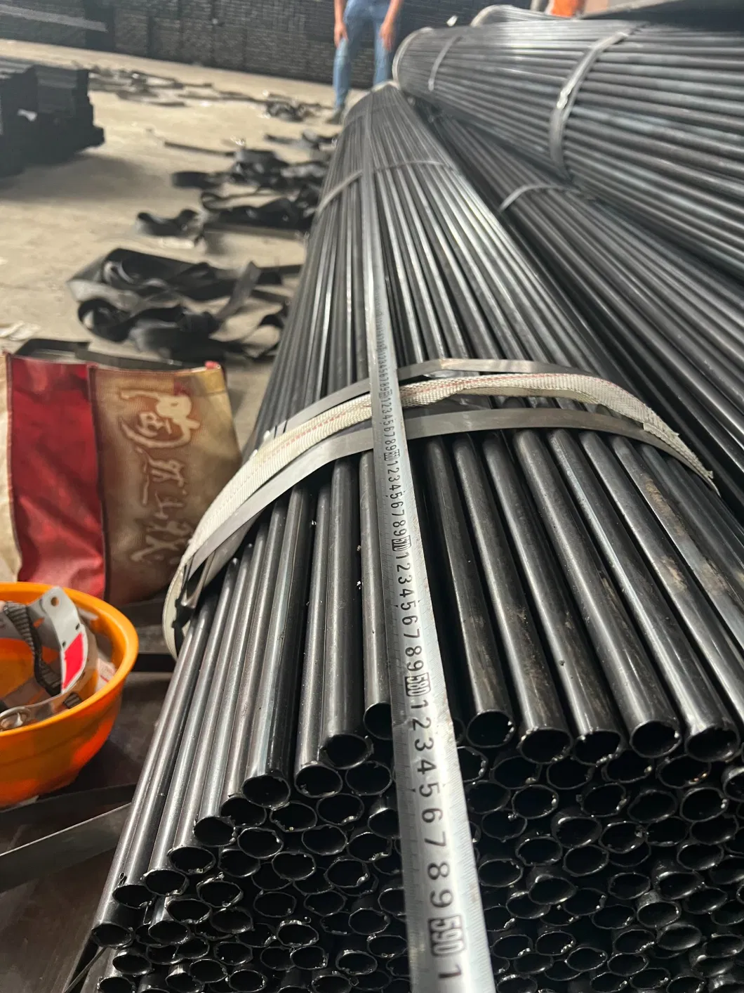 ASTM A500 Q195 Q235 Black Annealed Carbon Steel Building Round Tube with High Quality