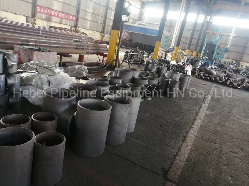 Butt Welding Pipe Fittings Reducing Equal Tees in China A860 Whpy 42/52/60/70/80