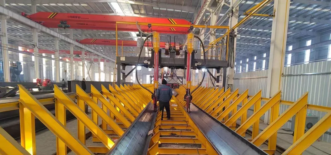 Processing of High Rise Building Steel Structure Engineering for Stadium Sunshade Pipe Truss Grid