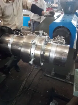 Linea di produzione per estrusione tubi in PVC HDPE a doppio colore