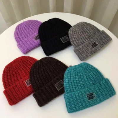 Custom Winter Embroidered Logo Outdoor Warm Knitted Mens Beanie Hats