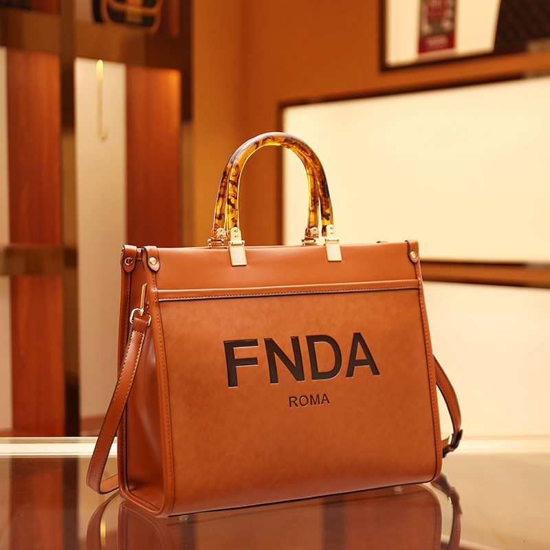 Ladies Bag Fashion Design PU Material Large Capacity Wholesale/Retail Women Handbag