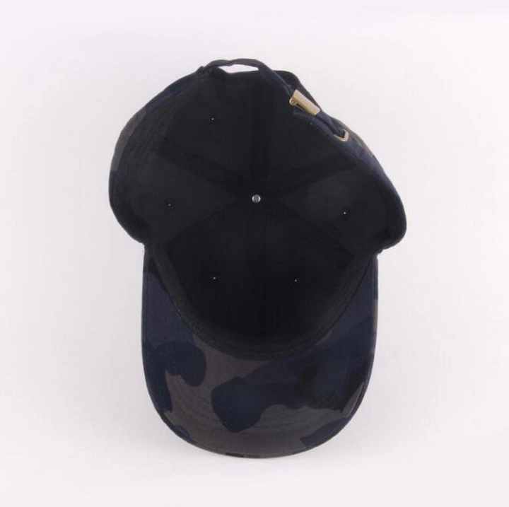 Fashionable Camouflage Canvas Baseball Cap