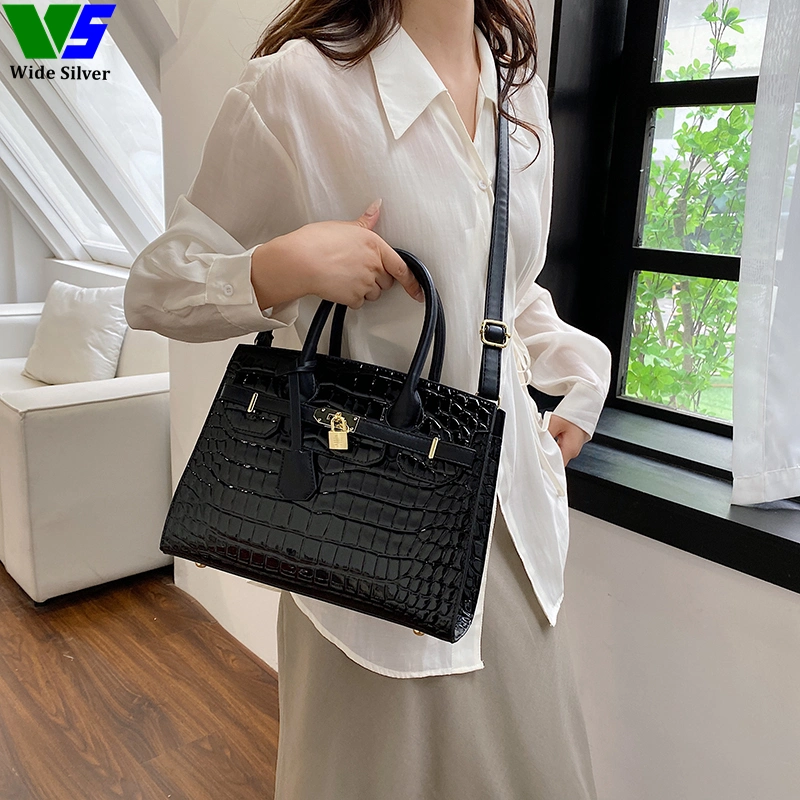 Wide Silver Wholesale Distributors of Crossbody Handbags