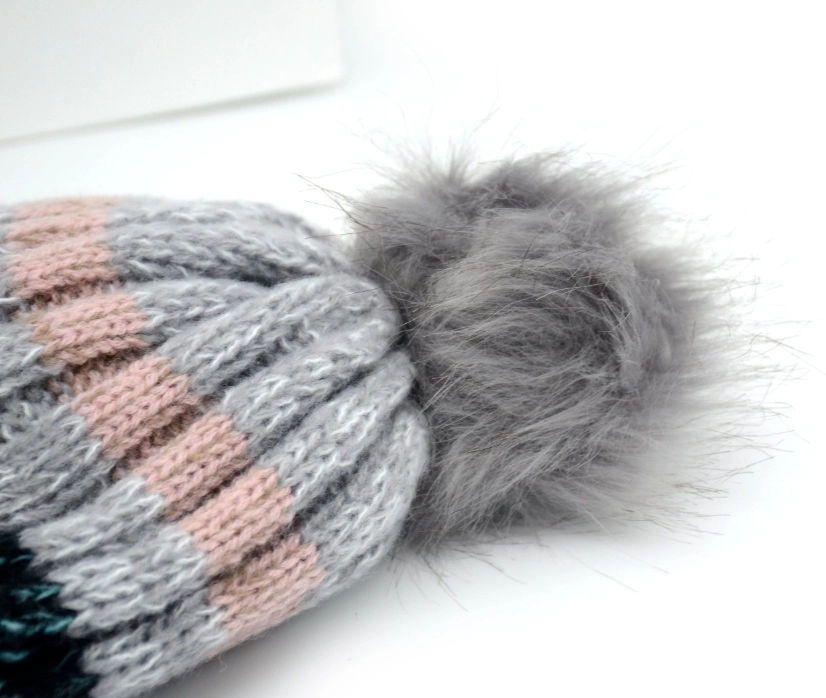 Hot Selling Muti Color fashion Stylish Soft Warm Knit Striped POM POM Beanie Winter Hats