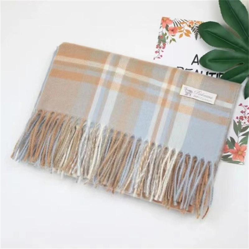 Factory Direct Supply Scarf &amp; Warm Fashion Plaid Fringe Scarf