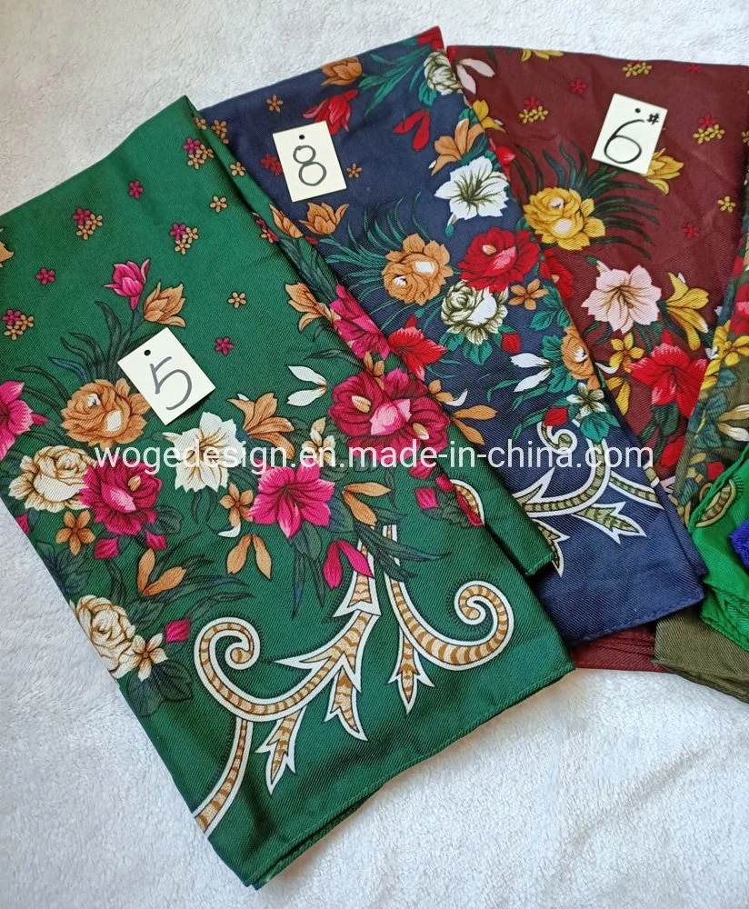 Woge Factory Bulk Sold New Unique 75*75cm Russian Muffler Headcloth Lady Print Flower Square Cotton Feeling Polyester Scarf