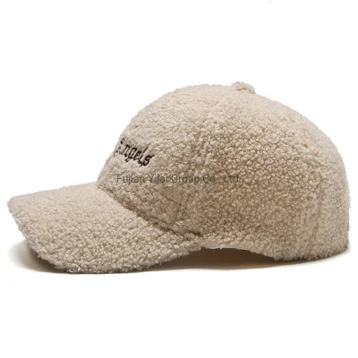 Logo personalizzato Inverno accogliente Plush caldo morbido nuovo Faux alla moda Cappellino da baseball in pelliccia di peloso per donne