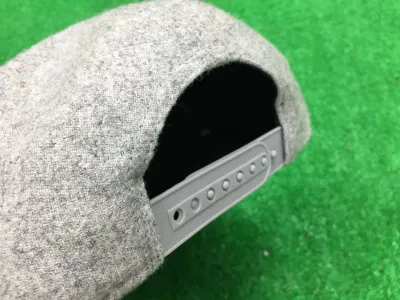 Ricamo 3D Healng qualsiasi logo personalizzato di pelle e lana moda Tappi a scatto