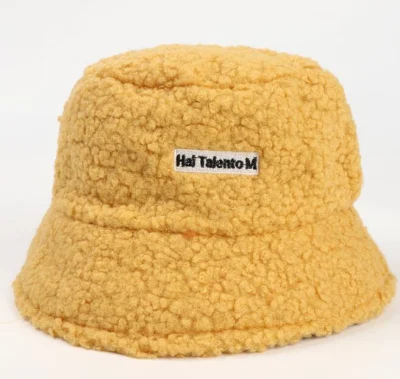 Cappellino da donna per l&prime;autunno e l&prime;inverno, lana d&prime;agnello calda Cappello casual Wild Bucket Hat all&prime;ingrosso con etichetta Letter