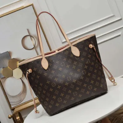Vera borsa di lusso Replica Donna varietà di colori di rivestimento Classico Borsa a specchio Monogram Designer
