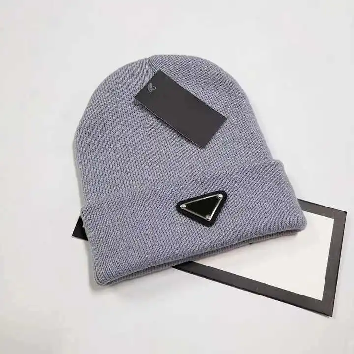 Designer Knitted Hats Winter Letter Logo Classical Winter Hats Luxury Beanies Cap