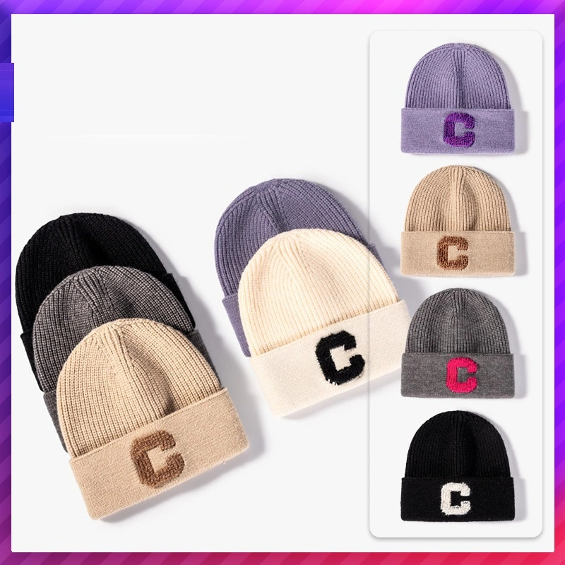 The Korean Version of The Alphabet Is Simple and Versatile to Keep Warm and Cold-Proof Trendy Knitted Hats