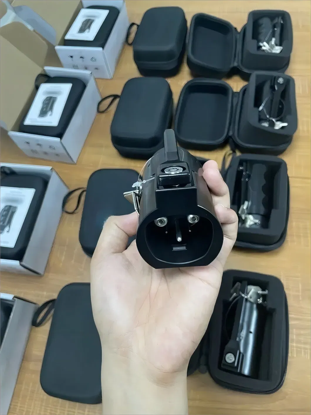 Factory Supports Custom Logo Color Electric Car Electric Car Charger Connector Tesla to Type 1 Plug Charging Tesla to J1772 Adapter Tesla