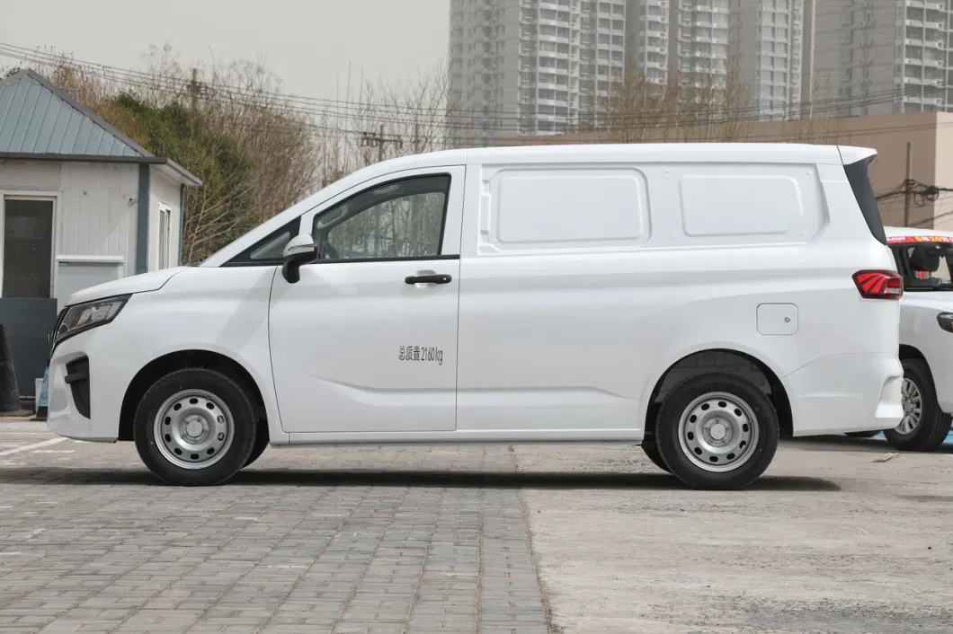 Cheap Price Rwd 200nm China Van MPV BAW Gasoline Auto Car Vehicle