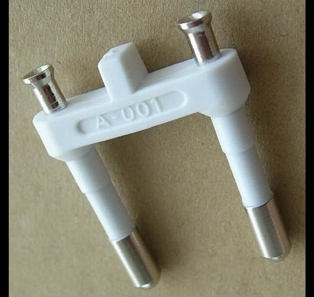 Electrical 3-Pin Plug Insert (AL-430)