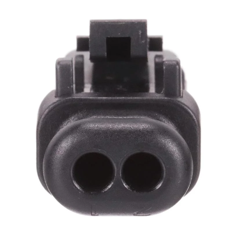 Automotive Connectors 2-Way Plug Socket with Strain Relief End Cap ATM06-2s-Sr01bk Connector