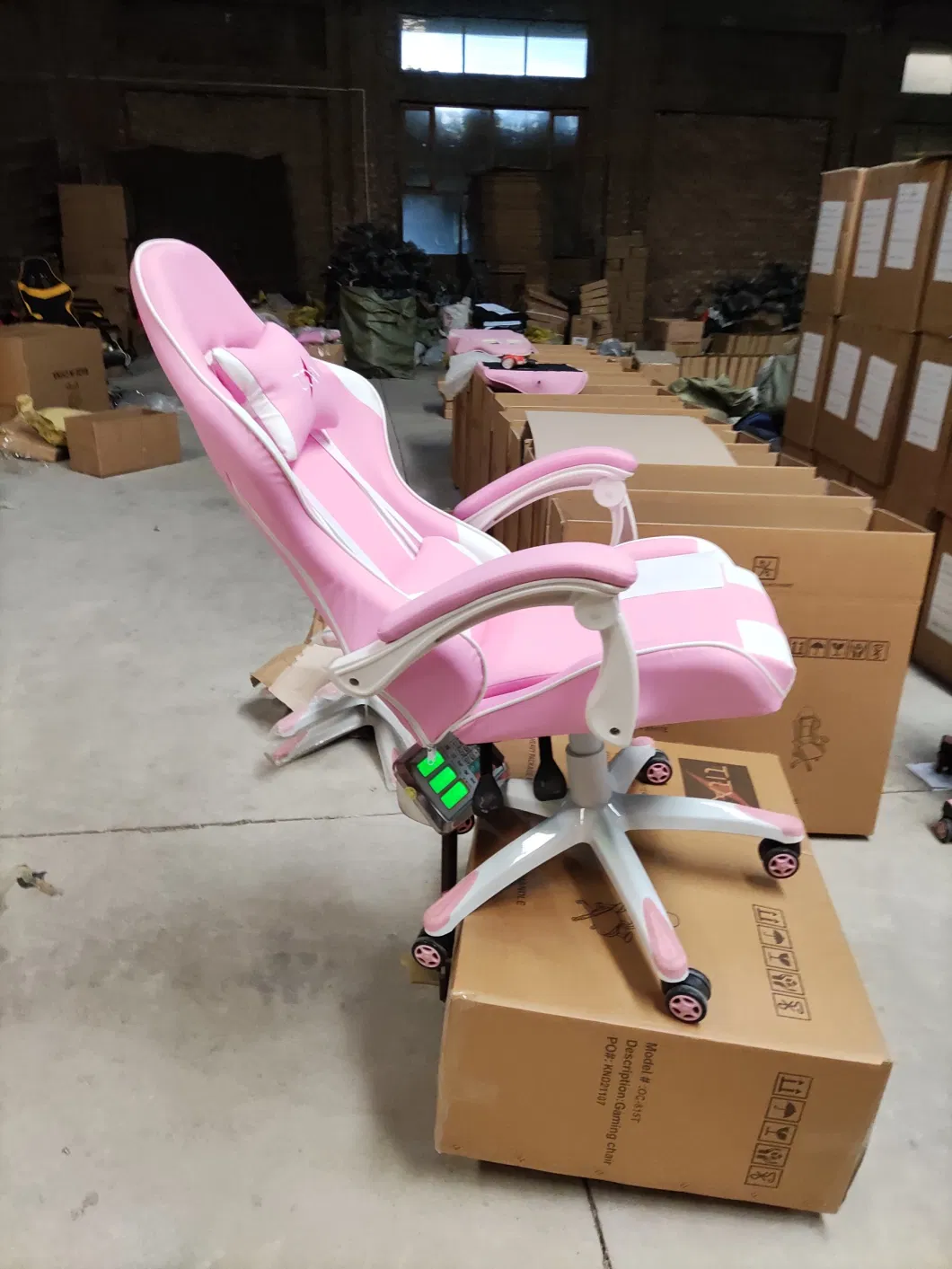 Office Furniture Ergonomic Sillas Gamer White and Pink Gaming Chair