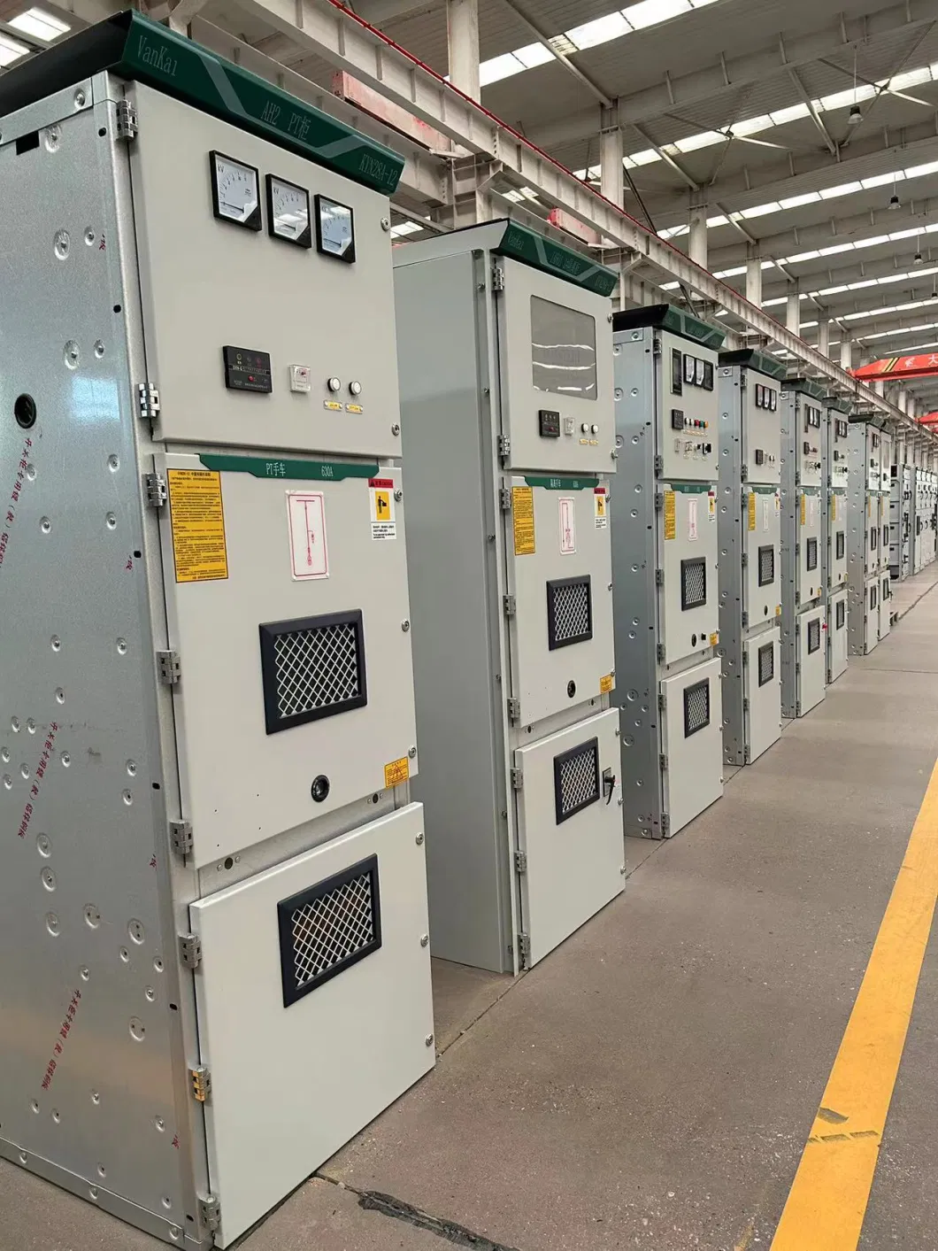 Metal Clad Removable Gas Power Transmission Distribution Equipment Switchgear with Low Voltage