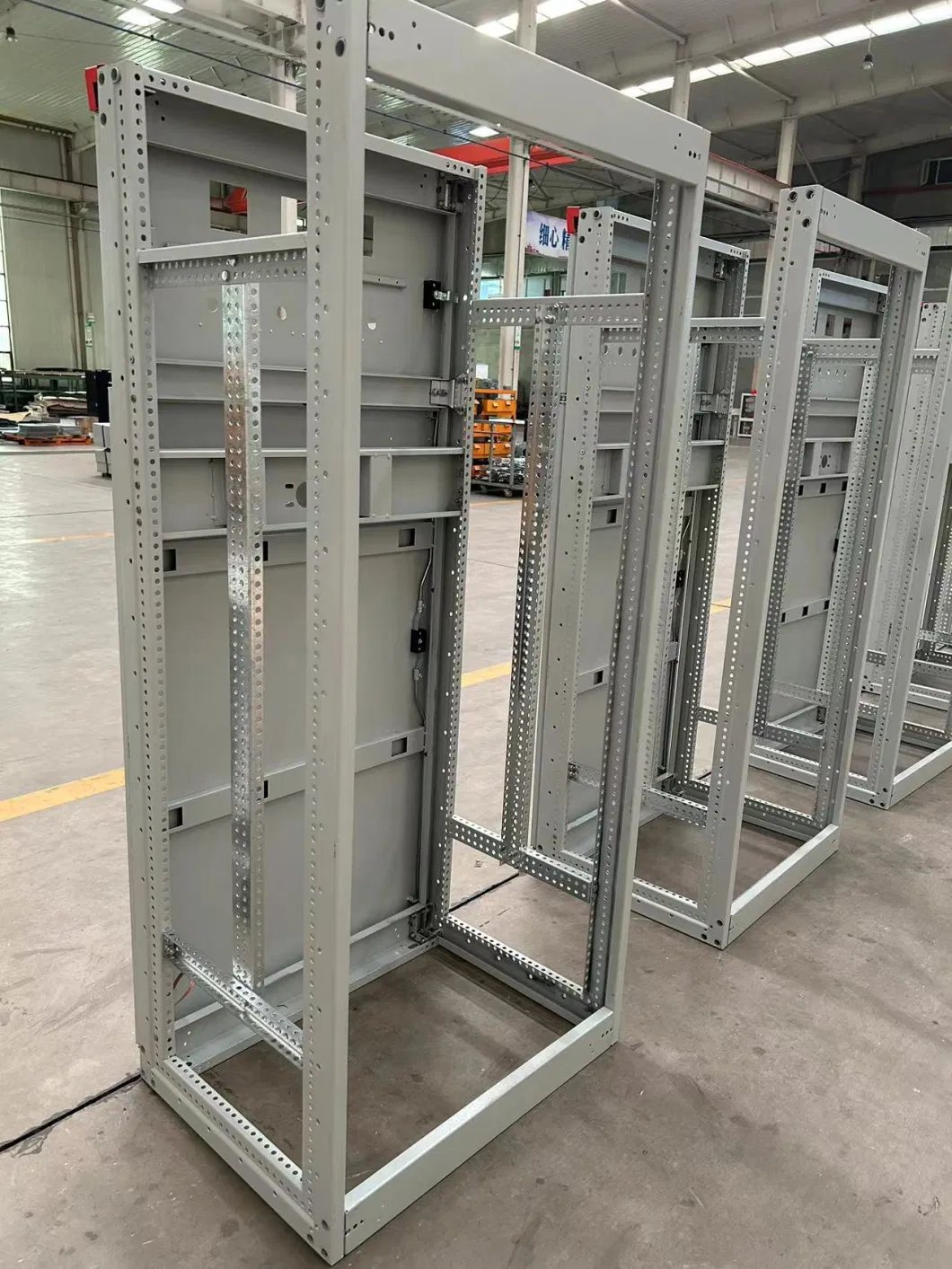 Metal Clad Removable Gas Power Transmission Distribution Equipment Switchgear with Low Voltage