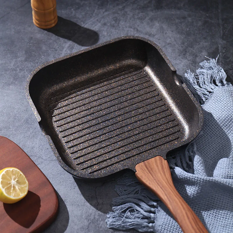 New Style Beef Fry Pan Die -Cast Frying Pan with Wooden Handle Suquare Non-Stick Grill Pan