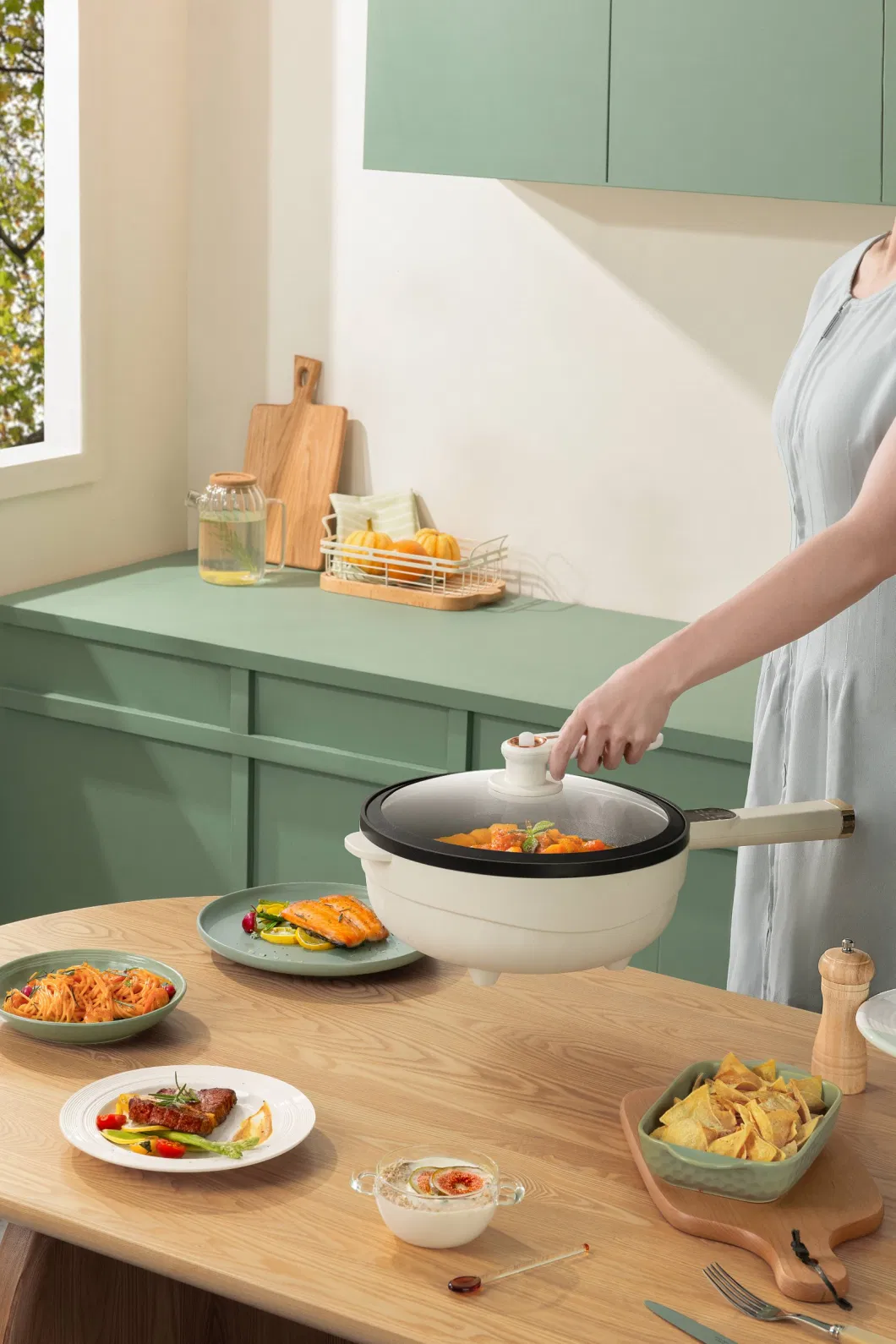 Electric Frying Pan with Fry Stir-Fry Stew Boil Steam/ Electric Roasting Pan