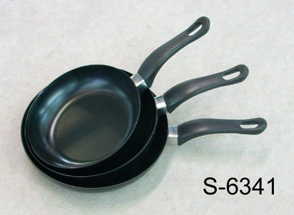 Hot Sale Different Size Pressed Aluminum Cooking Pan Non Stick Fry Pan with Bakelite Handle