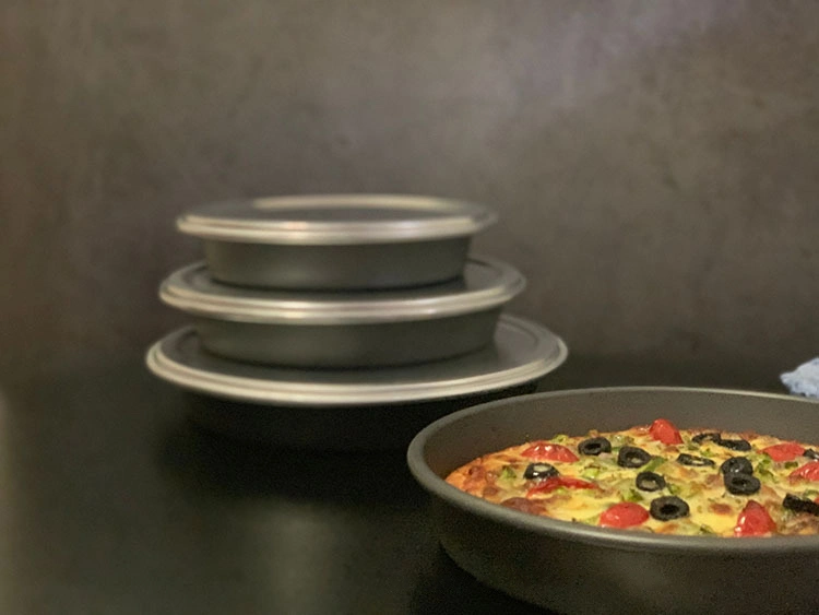 High Quality Hardening Non Stick Aluminum Round Baking Pan Deep Dish Pizza Pan Bakery Oven Round Bread Cake Baking Pan with Lid