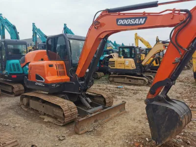 Buone condizioni e Vendita a caldo usato escavatore Doosan DX60 Low Orario di lavoro DX55 DX60 Dx75 DX80