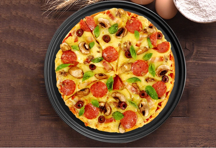 12inch High Quality Cheap Round Perforated Holes Style Oven Use Non Stick Carbon Steel Baking Tray Dish Pastry Pie Pizza Pans