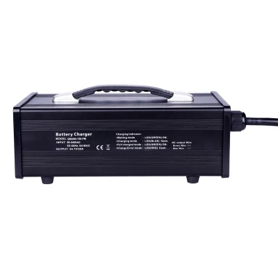 Full Automatic Intelligen DC 44.1V 20A 900W Charger for 36V SLA /AGM /VRLA /Gel Lead-Acid Battery with Pfc
