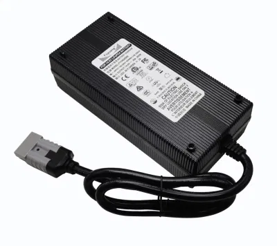 UL CE GS PSE SAA Listed 10A 12V 12 Volt 10 AMP Battery Charger LiFePO4 Battery Charger 14.6V 10A