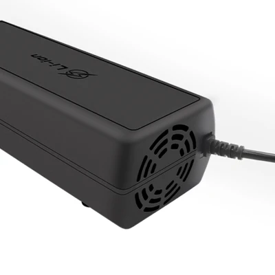 Auto Charger Lithium Battery Charger Intelligent Pulse 12 Volts 20 AMPS