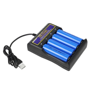 Factory Supply NiMH AA AAA Size Portable Fast Battery Charger 4 Slot USB Cable Model Cylindrical Battery Charger