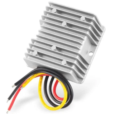 Auto EV OBC solare da 8-36 V a 12,6 V /14,5 V 10A CC-CC Caricabatteria di bordo al litio sigillato