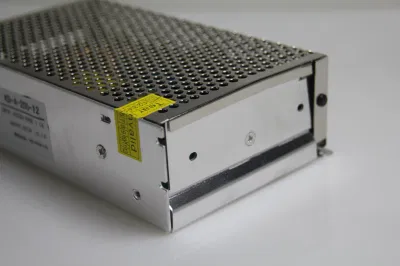  Adattatore LED Meanwell Nes-100-12 buon dissipatore di calore 100 W 12 V.