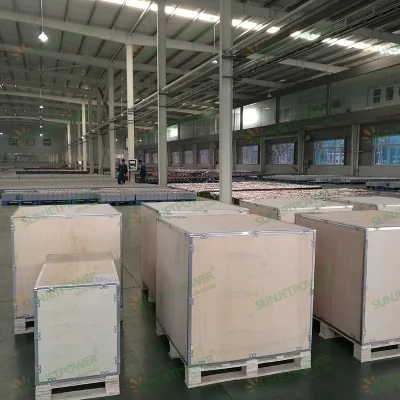 Batteria a ciclo profondo senza manutenzione 12 Volt 200ah carica sicura la maggior parte degli elettrodomestici per RV, campeggio, cabina, sistemi marini e off-grid