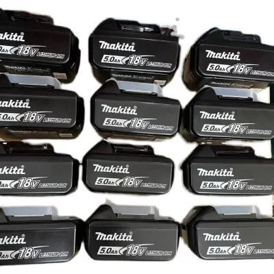 Caricabatteria Makita batteria al litio da 18 V Makita 3,0 ah