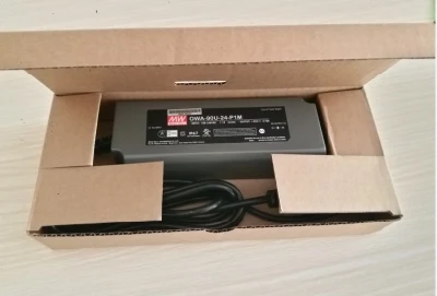 Alimentatore impermeabile per desktop Meanwell OWA-120u