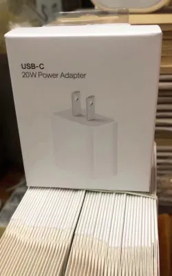  Prezzo di fabbrica 20W tipo C alimentatore originale 1: 1 ricarica rapida Pd USB C caricabatteria per iPhone 13 PRO Max