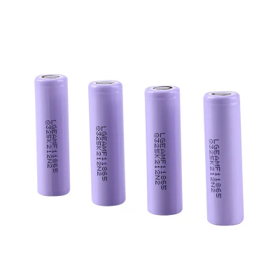 Batteria ricaricabile agli ioni di litio IEC62133 LG 18650 MF1 da 2200 mAh Batteria