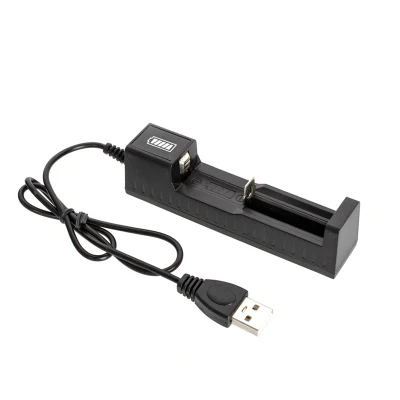  18650/26650 caricabatteria USB per batterie al litio caricabatteria intelligente multifunzione al litio