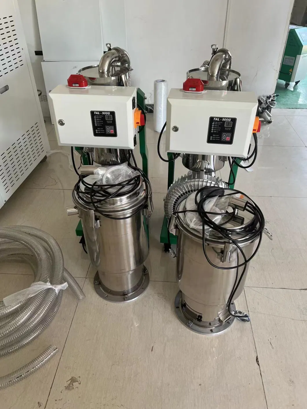 Automatic Plastic EU Auto Loader Vacuum Feeder Loading Equipment