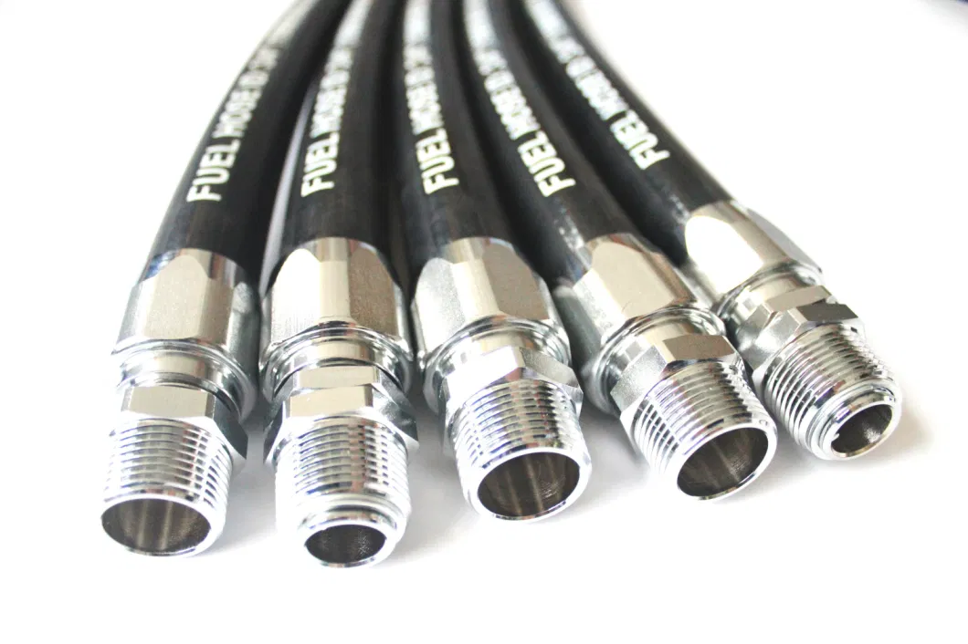 Customized Black Wrap Surface R4 Hose Industrial Water Oil Suction and Delivery Rubber Hose with High Pressure