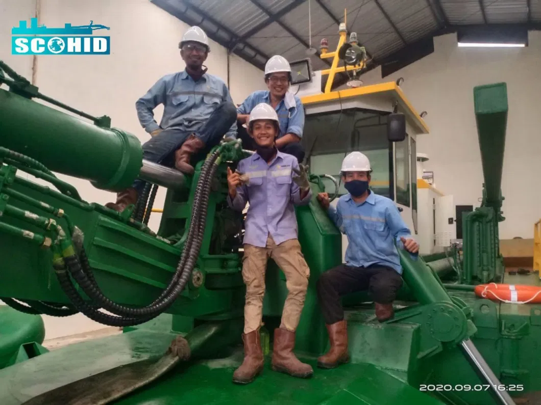 Hot Sale Amphibious Dredger Amphi Mud Dredge with 5 Work Applications in Shallow Water