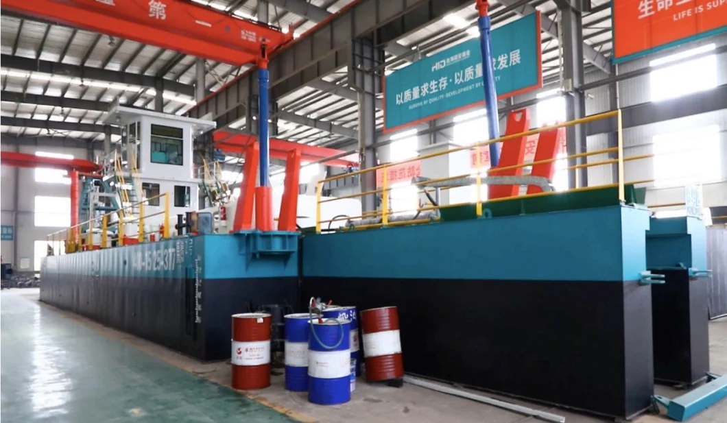 18 Inch China Dredger Manufacturer Backhoe Dredger Boat Sand Desilting Machine Hydraulic Cutter Suction Dredger