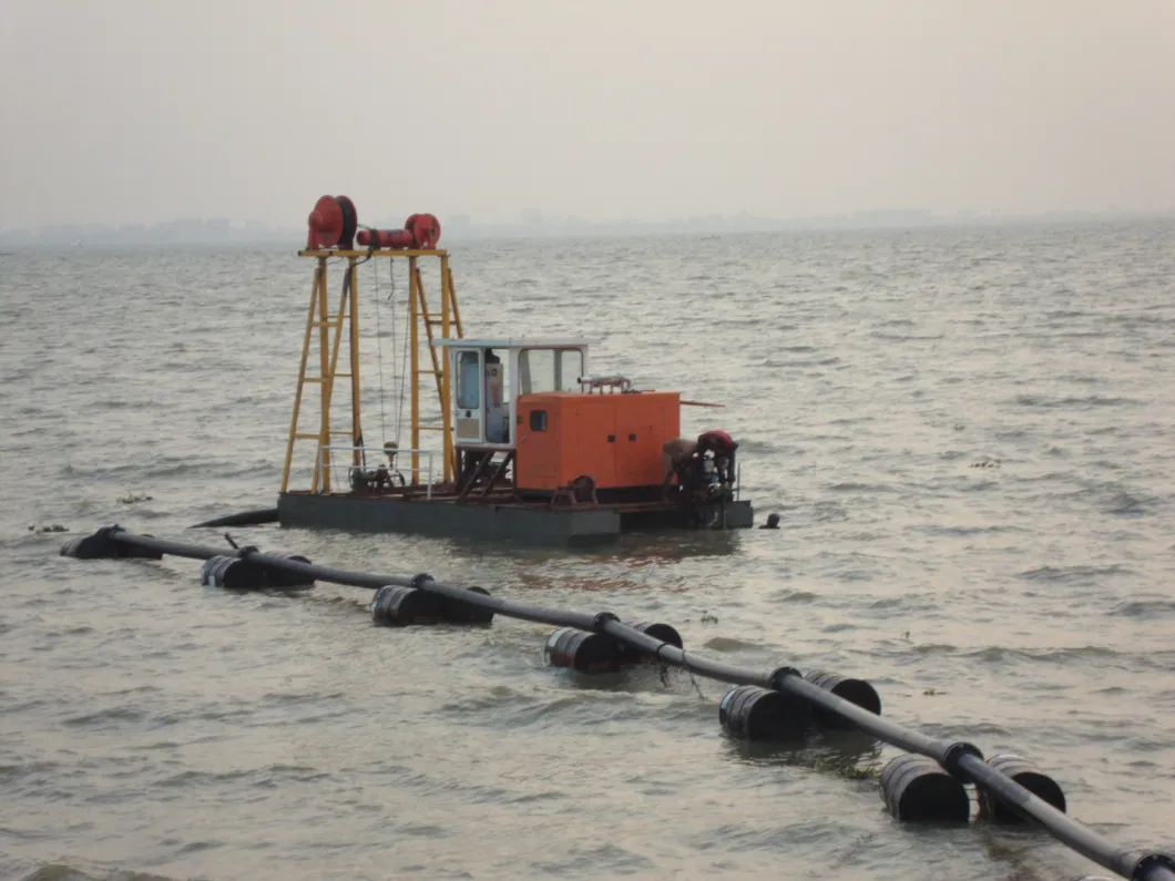 Submersible Dredging Boat Dredger with Suction Hose and Discharge Pipe for Dredging