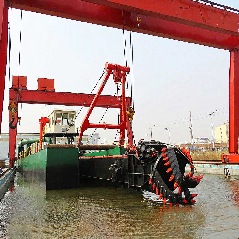 Water Flow 3000/3500/5000m3 Hydraulic Diesel Engine 20inch Sand Dredge Cutter Suction Dredger for /Lake /Sea /Reservoir /Port Sand